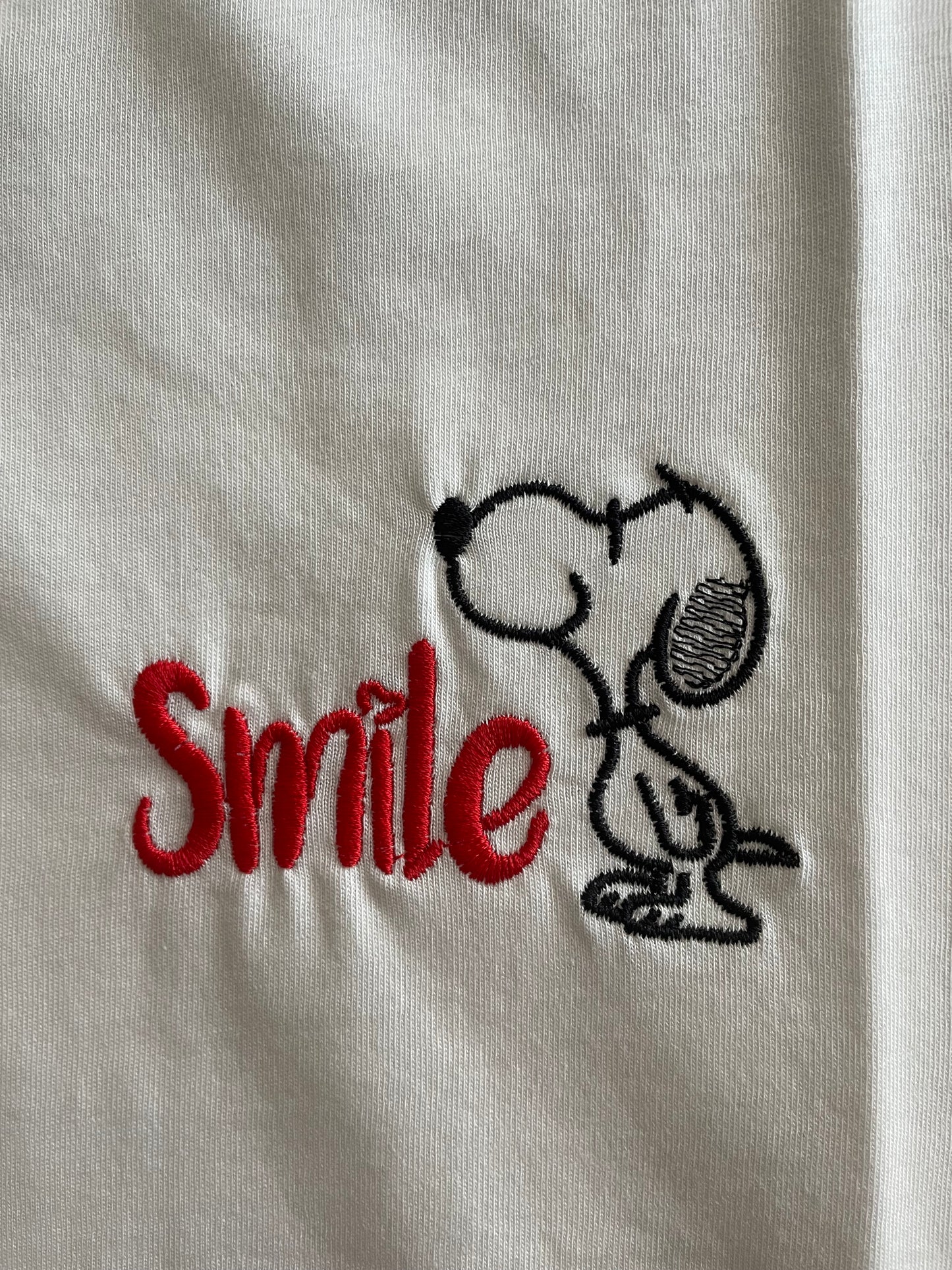 T-SHIRT SNOOPY SMILE